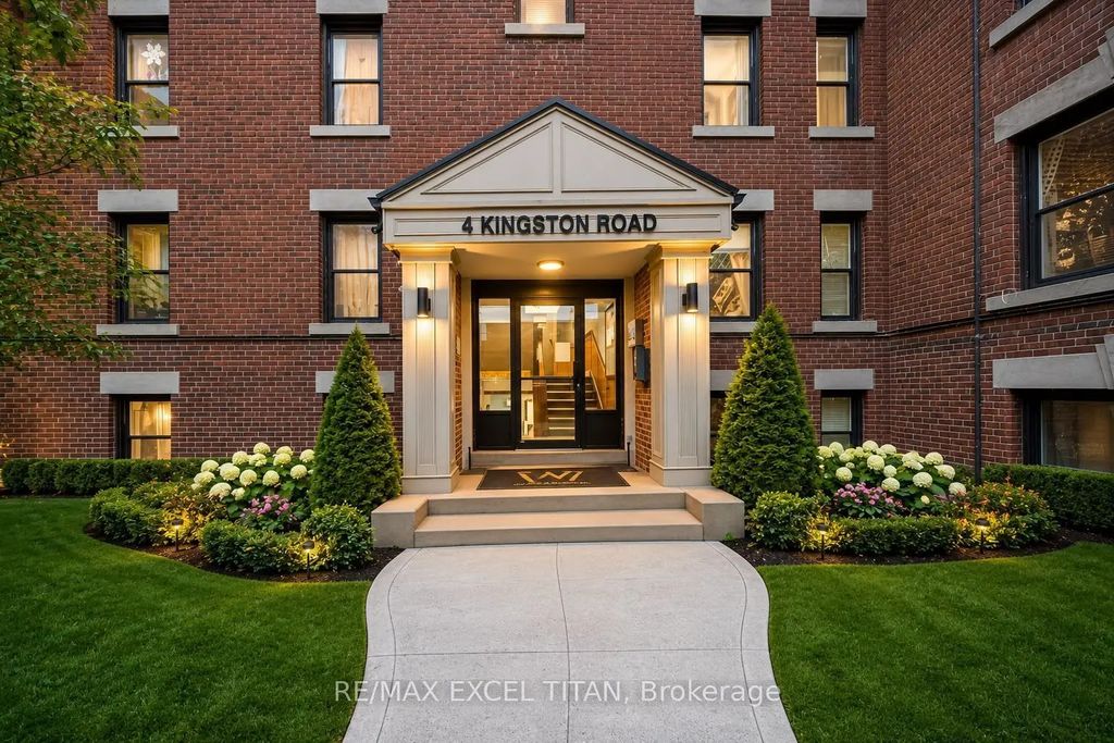 4 Kingston Road 43, Toronto E02