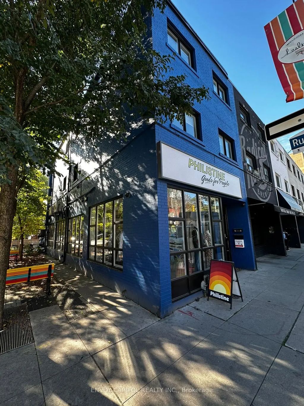 1179 Queen Street E, Toronto E01