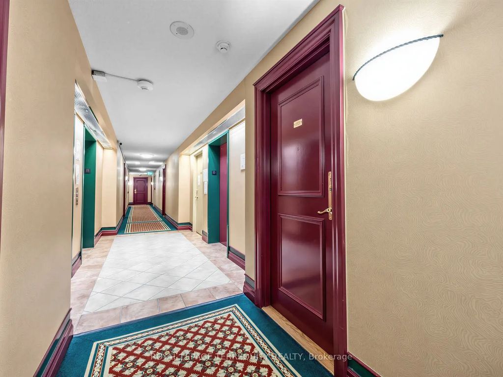 5001 Finch Avenue E #1507, Toronto E07