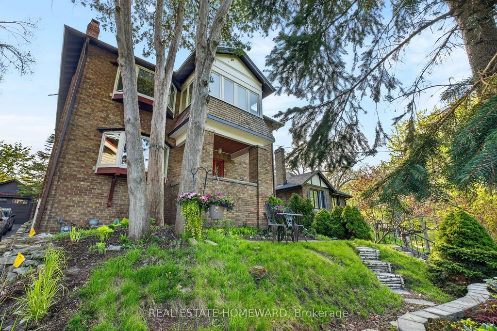 128 Glen Manor Drive, Toronto E02
