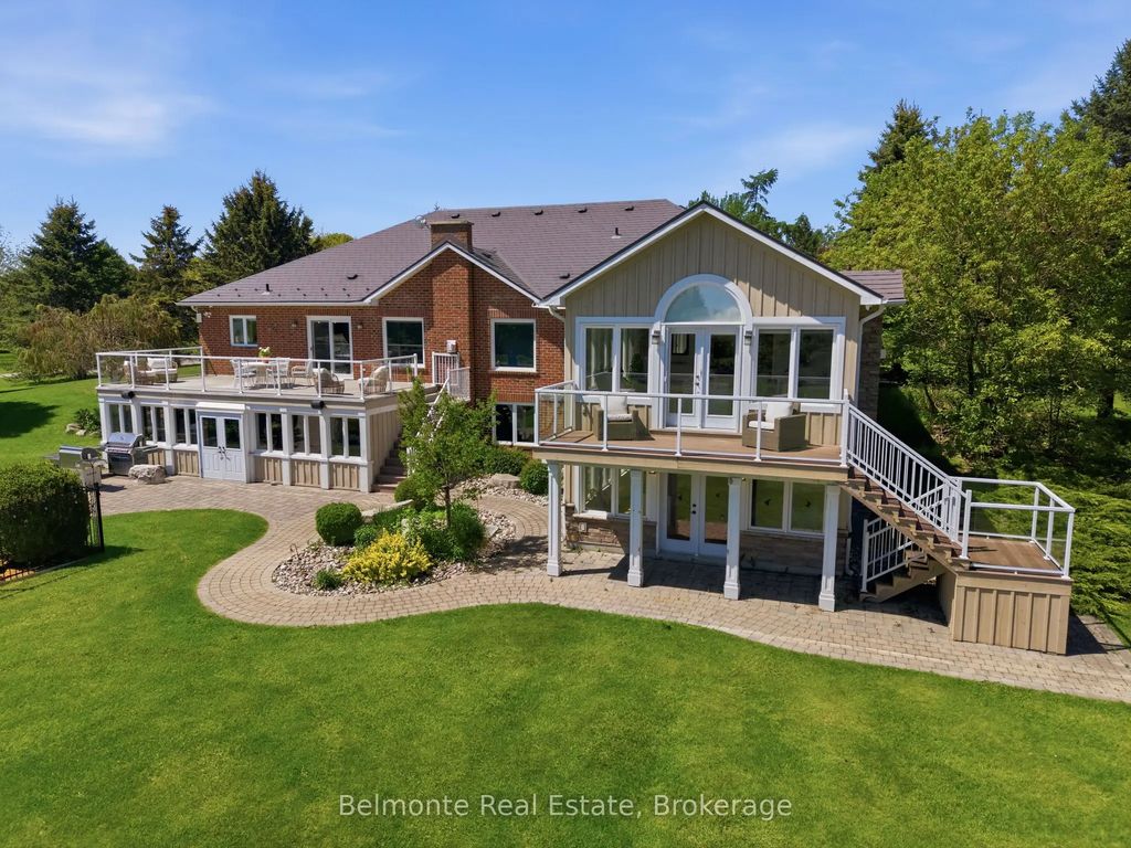 1045 Brawley Road W, Whitby