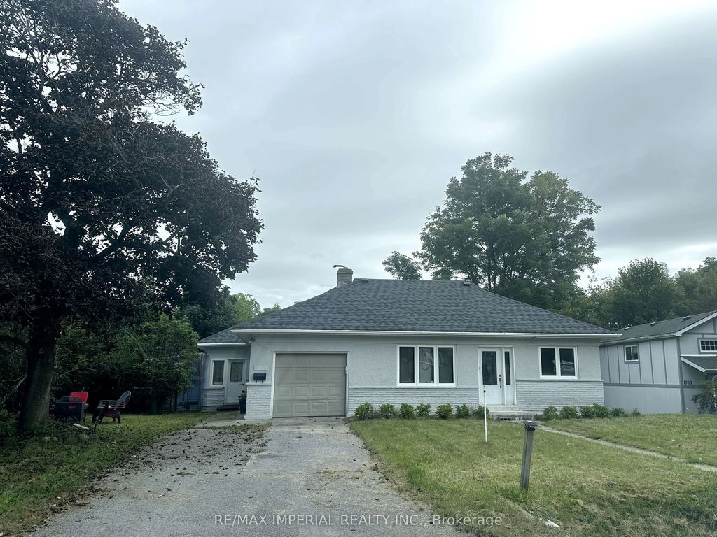1765 Appleview Road, Pickering
