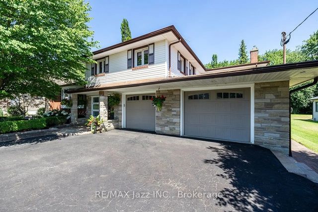 624 Roselawn Avenue, Oshawa