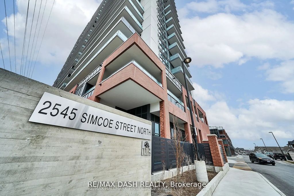 2545 Simcoe Street N 435, Oshawa