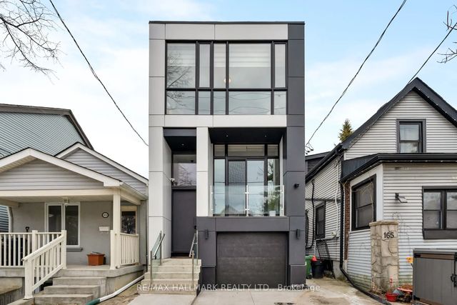 167 Sammon Avenue, Toronto E03