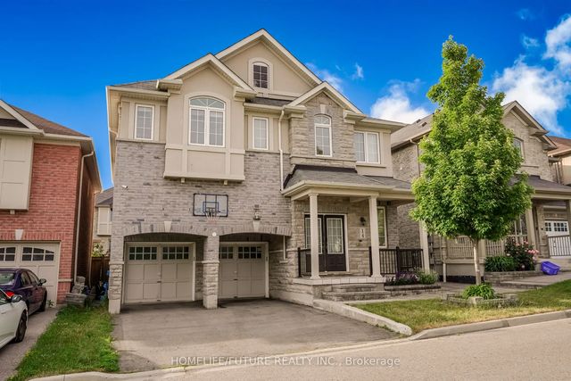 14 Mosely Crescent, Ajax