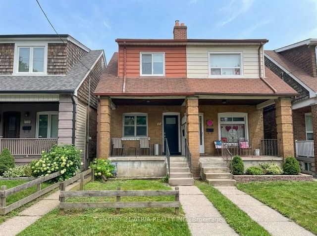 63 Bastedo Avenue, Toronto E02