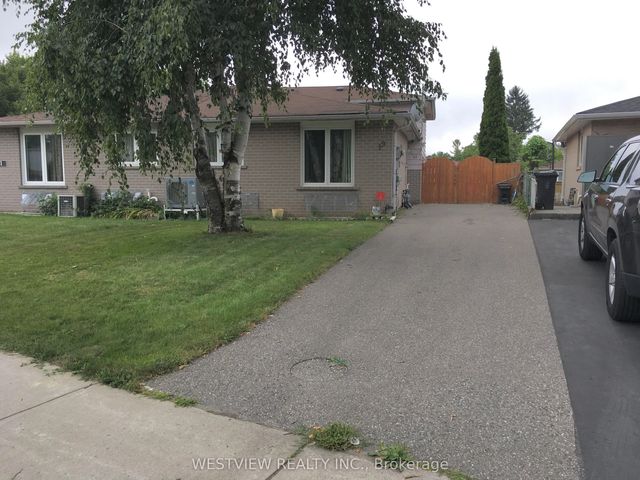 19 Coxworth Crescent, Toronto E11