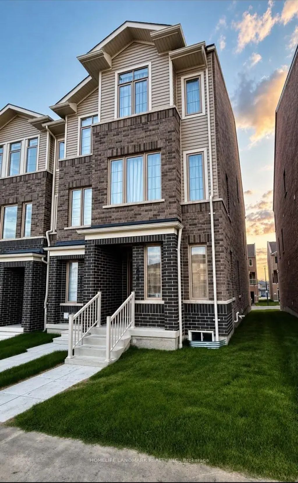 2844 Whites Road Main & Basement, Pickering