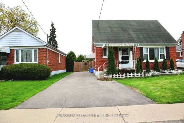 401 Elgin St Street E, Oshawa
