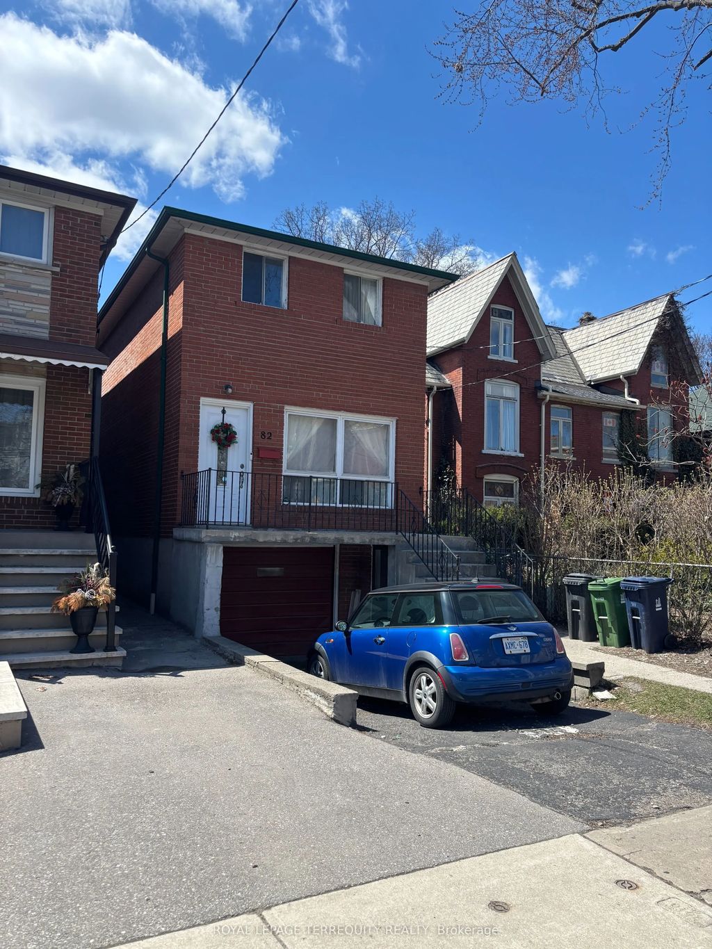 82 Main Street, Toronto E02