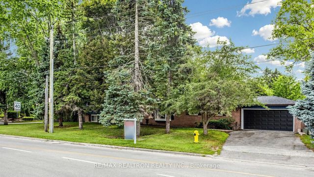 10 Rotherglen Road S, Ajax