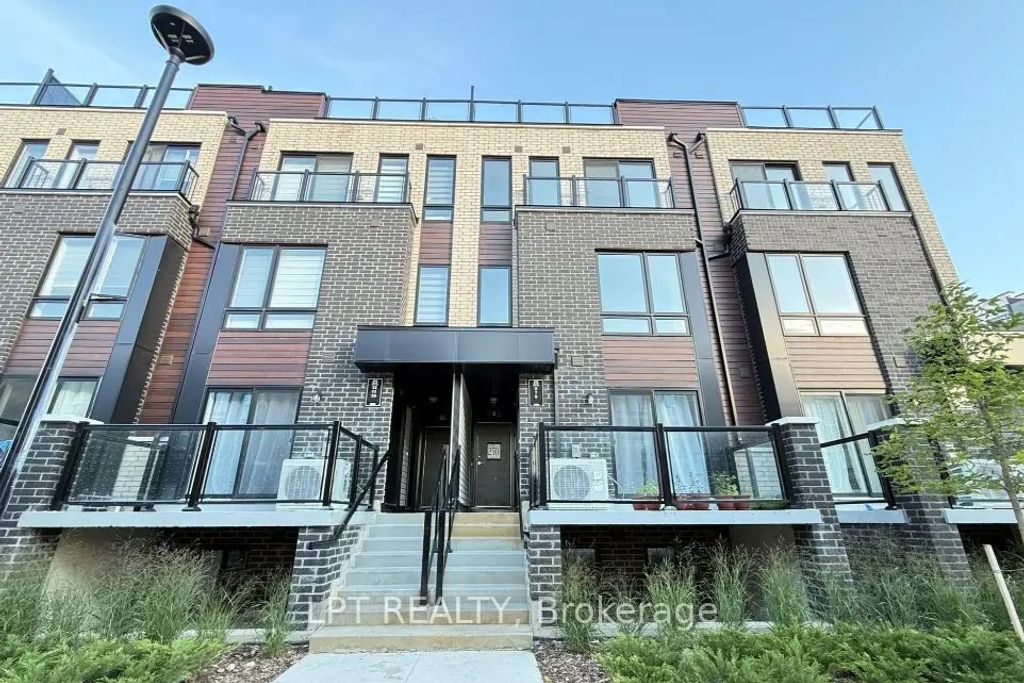 25 Priya Lane 7, Toronto E11