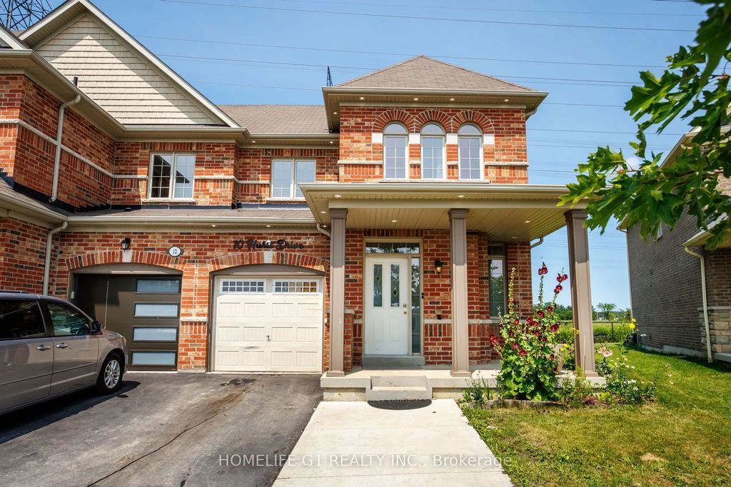 10 Hurst Drive, Ajax