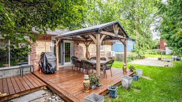 10 Rotherglen Road S, Ajax