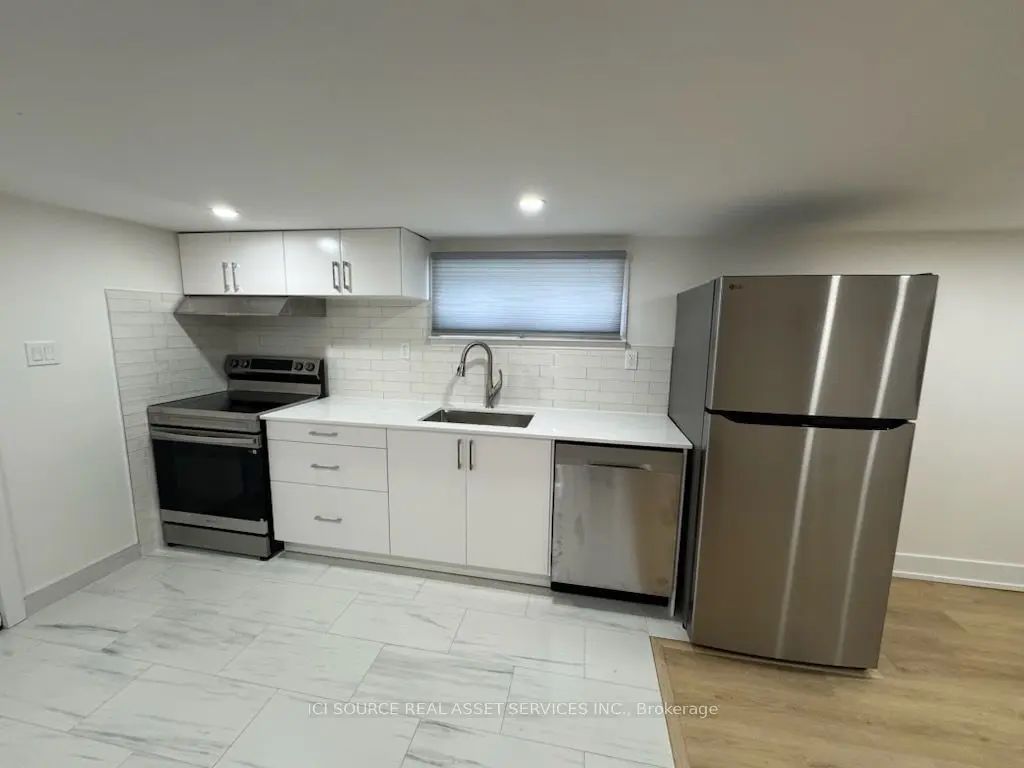 82 Cleta Drive Lower Basement, Toronto E04