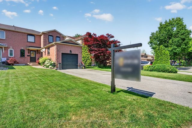 47 Rollo Drive, Ajax