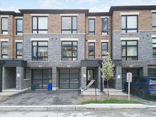 1392 Coral Springs Path, Oshawa
