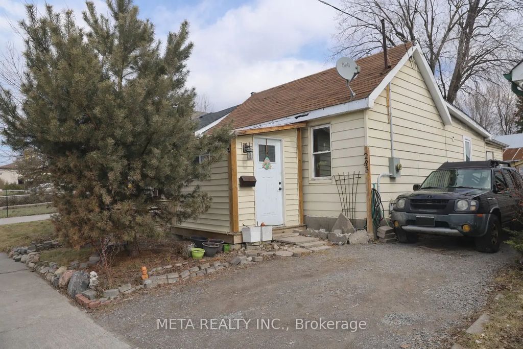 283 Park Road S, Oshawa