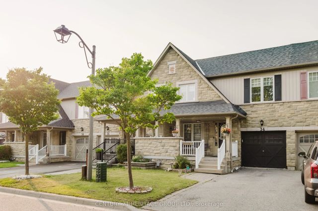 34 Haverhill Crescent, Whitby