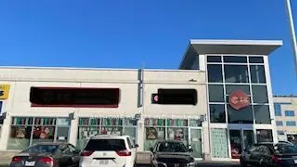 3250 Midland Avenue, Toronto E07