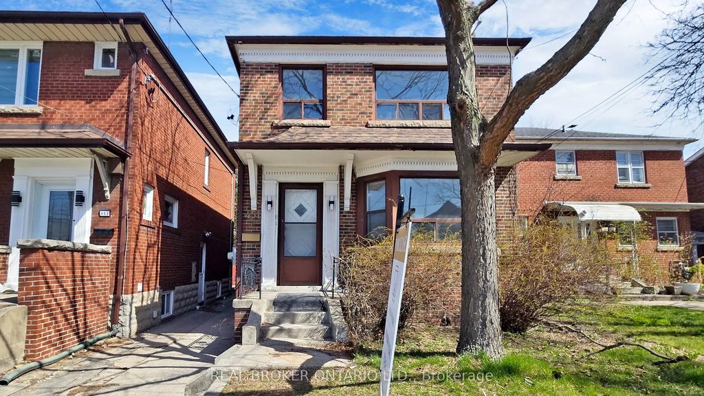 451 Donlands Avenue Main, Toronto E03