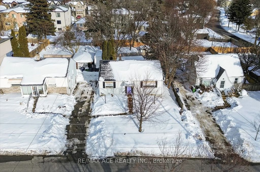 79 Brooklawn Avenue, Toronto E08