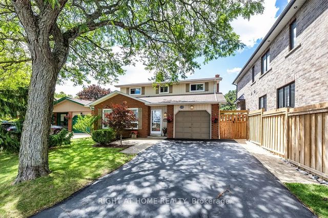 1770 Spruce Hill Road, Pickering