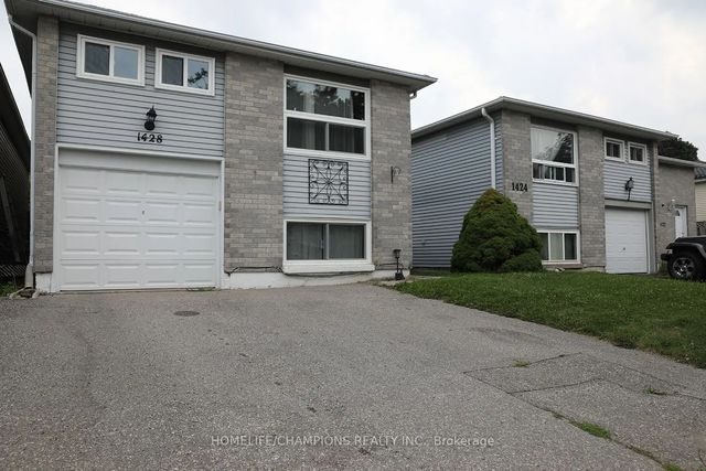 1428 Outlet Drive, Oshawa