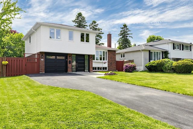 89 Dreyer Drive, Ajax