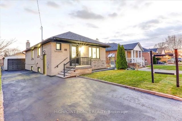 25 Surrey Avenue Bsmt, Toronto E04