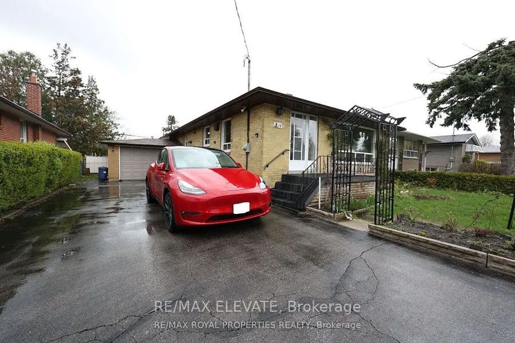 14 Mozart Avenue, Toronto E04