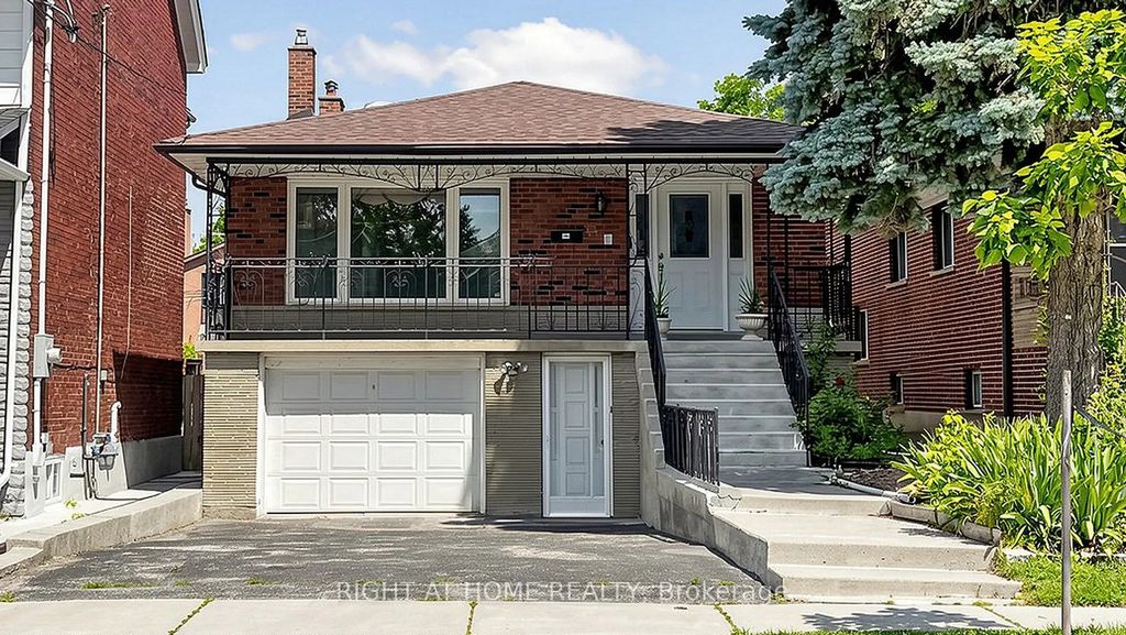 20 Torrens Avenue, Toronto E03