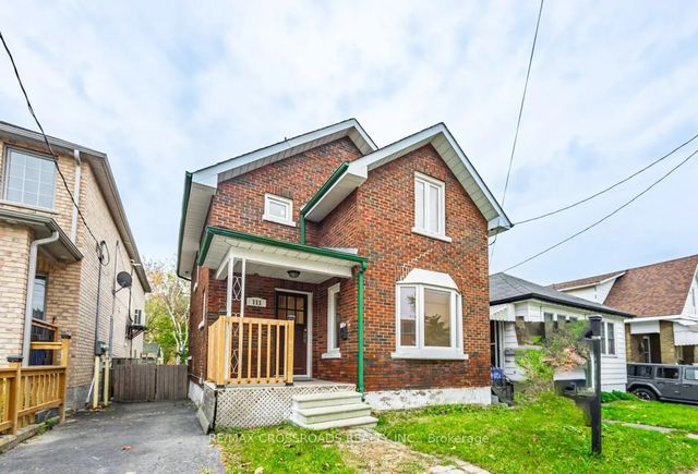 111 Elgin Street W, Oshawa