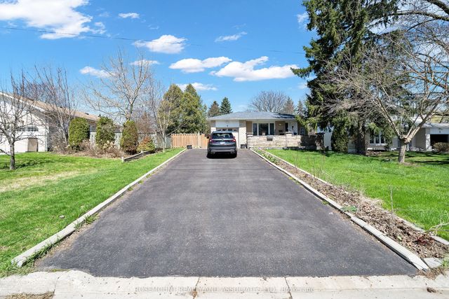 4 Carwin Crescent Basement, Ajax