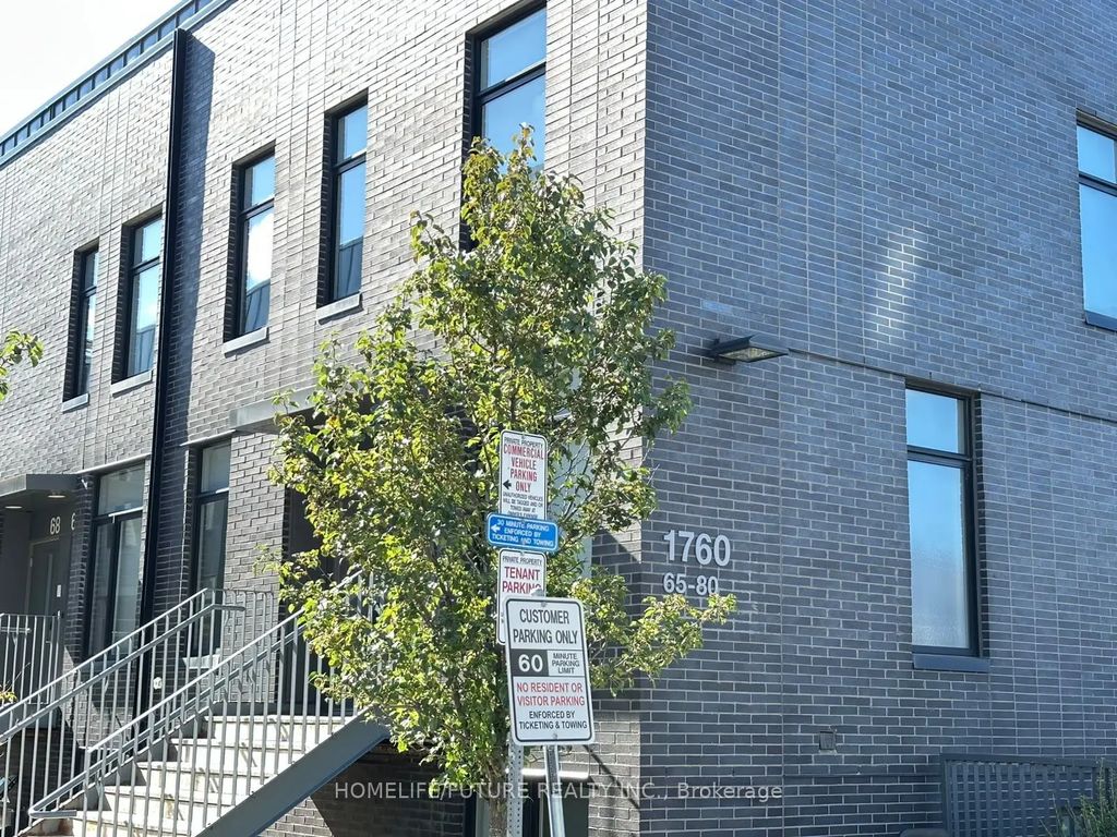 1760 Simcoe Street N 65, Oshawa
