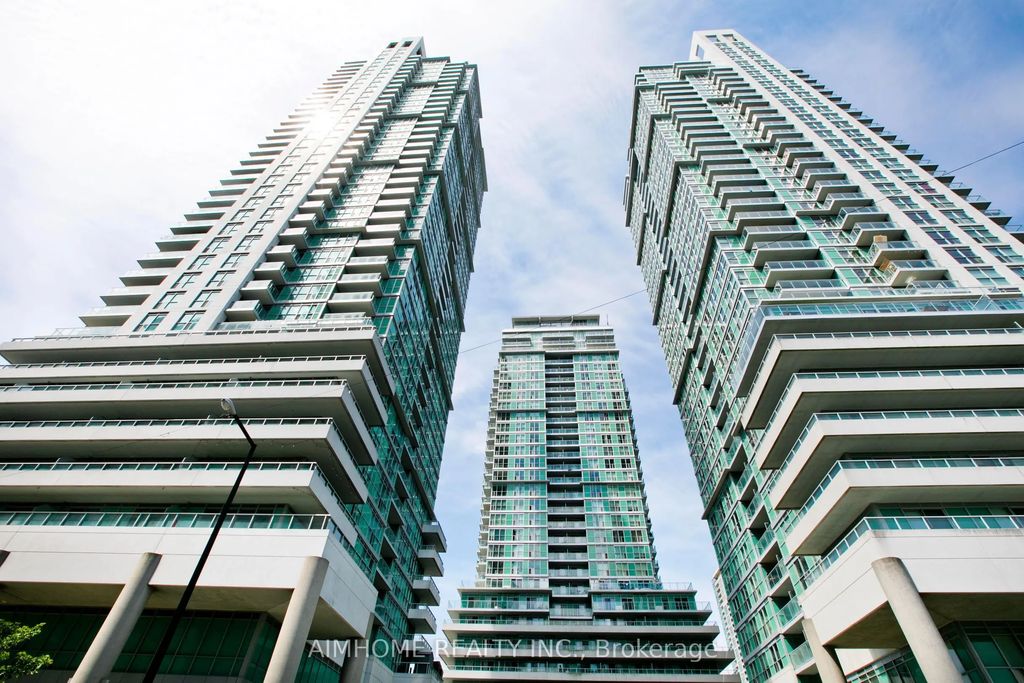 60 Town Centre Court 2402, Toronto E09