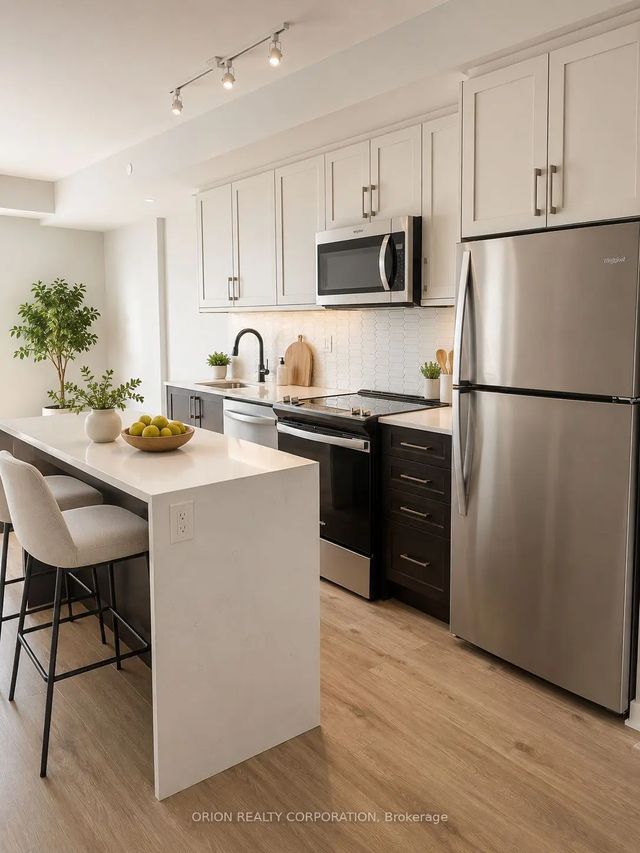 201 Brock Street S 110, Whitby