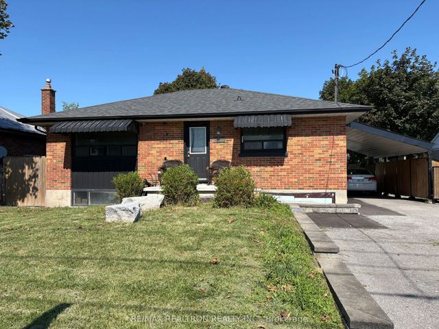 607 Stevenson Road N, Oshawa