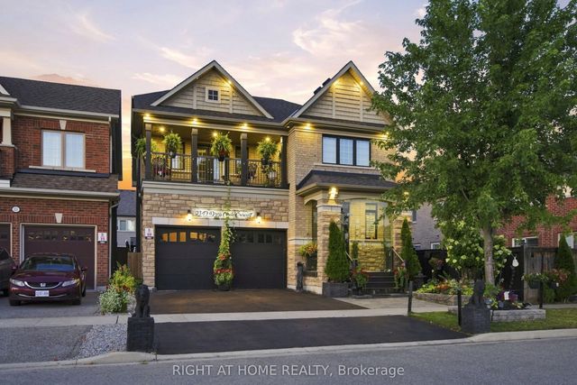2349 Dress Circle Crescent, Oshawa