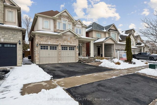 12 Promenade Drive, Whitby