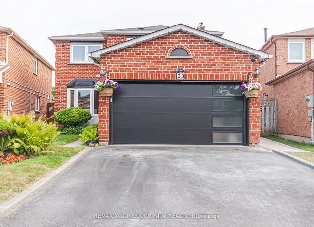 33 Durness Avenue Bsmt, Toronto E11