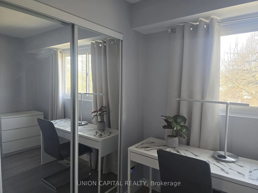 71 Osterhout Place Room, Toronto E11