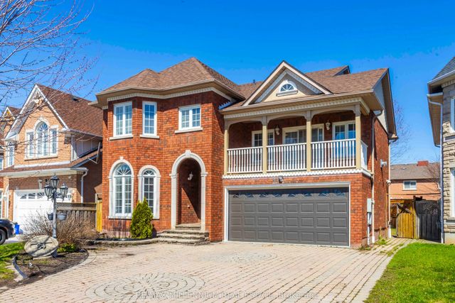 84 Bowles Drive, Ajax