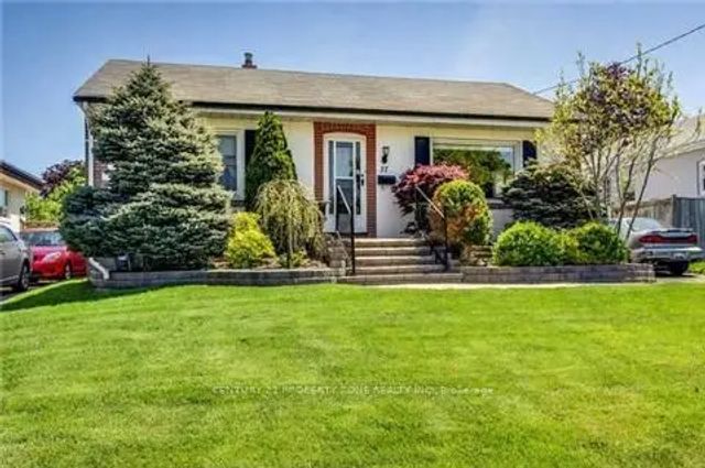 37 Adanac Drive, Toronto E08