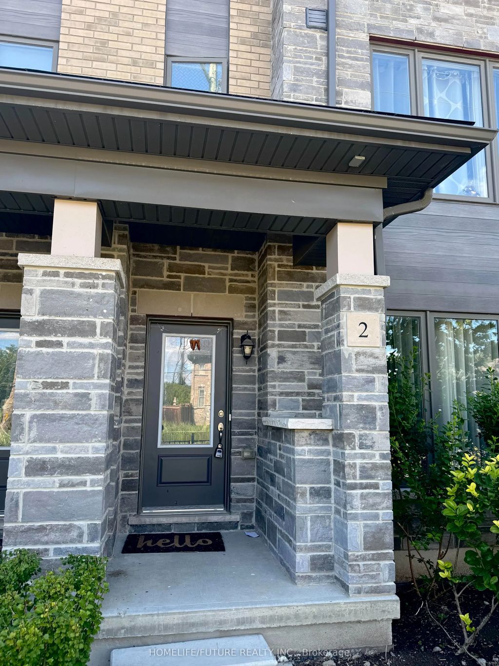 1956 Altona Road 2, Pickering