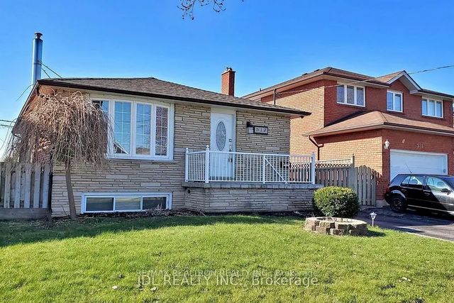 517 Fairleigh Avenue, Oshawa