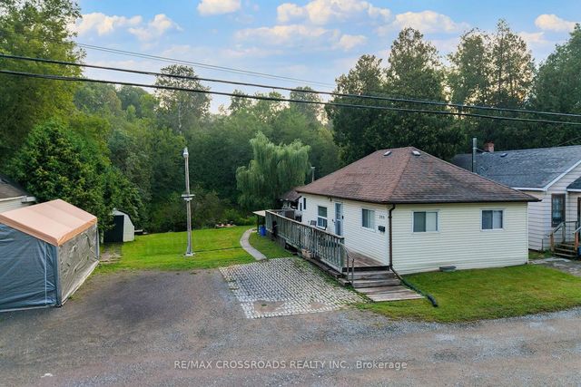 368 Cedar Valley Boulevard, Oshawa