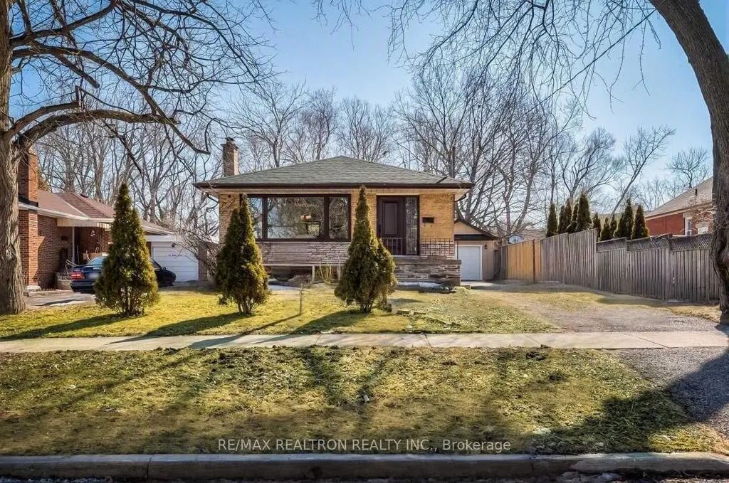 101 Dunelm Street, Toronto E08
