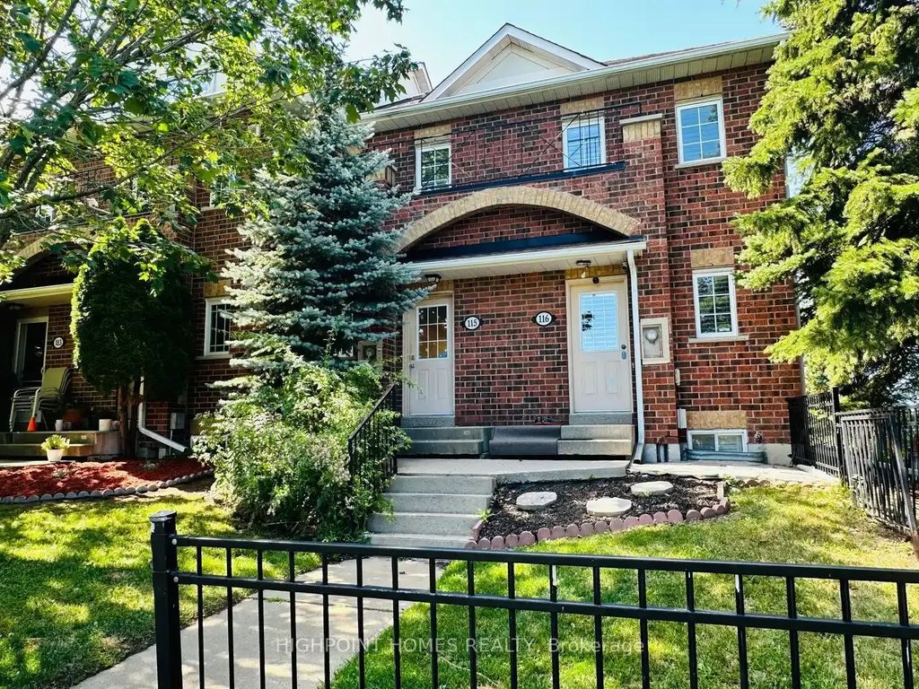 2 Hedge End Road 115, Toronto E11